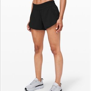 Lululemon Tracker shorts 4 inch